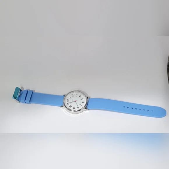 New in box Onast silicone nurses watch - Picture 3 of 4